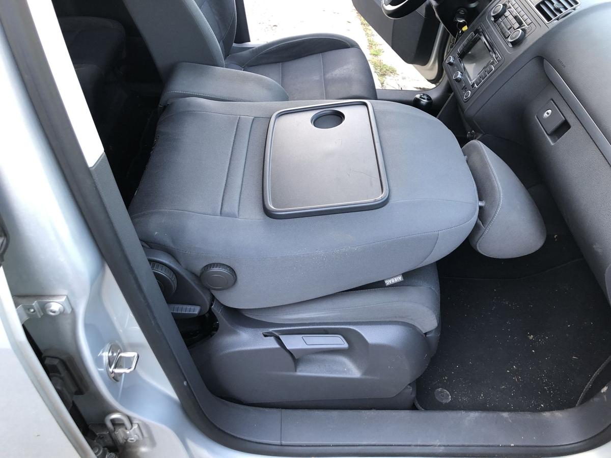 VW Touran 1T3 ab2010 Sitz vorn rechts Beifahrersitz Stoff Alcantara Style