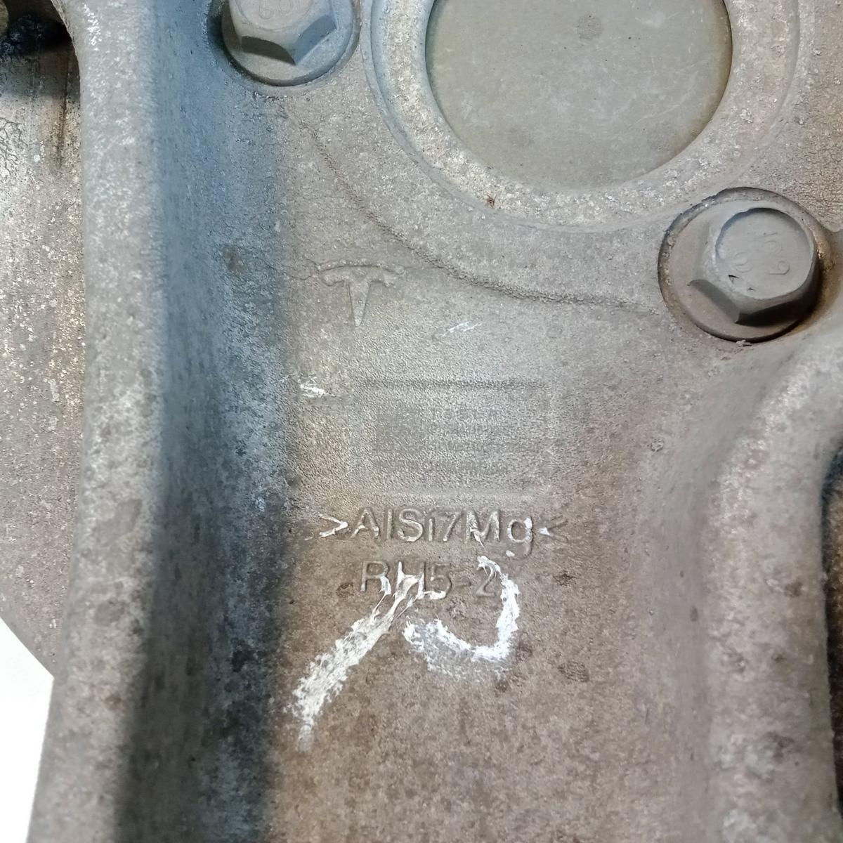 Tesla Model 3 RWD Achsschenkel Radlagergeh&auml;use Vorderachse rechts Bj.2021