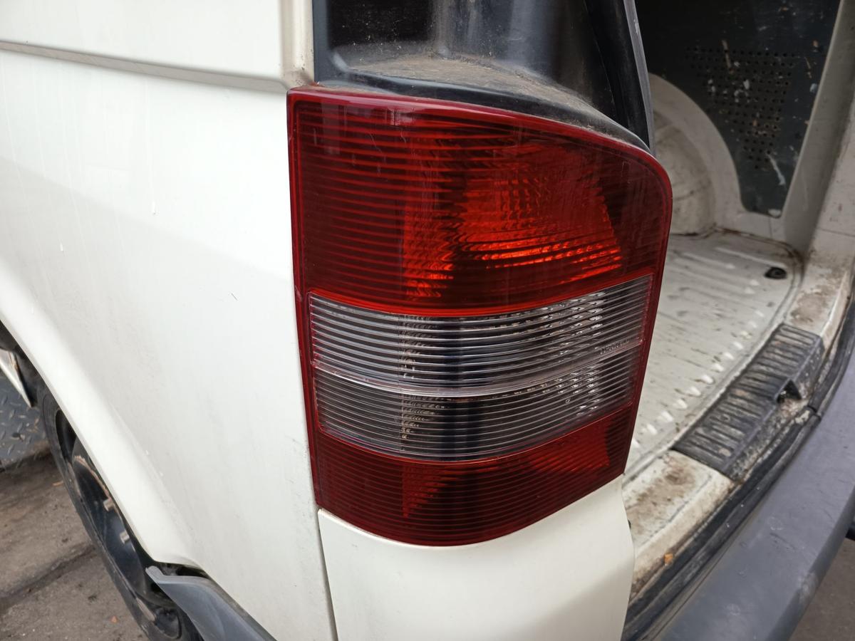 VW T5 7H Nachbau R&uuml;ckleuchte links Heck Schluss Licht Bj 2006