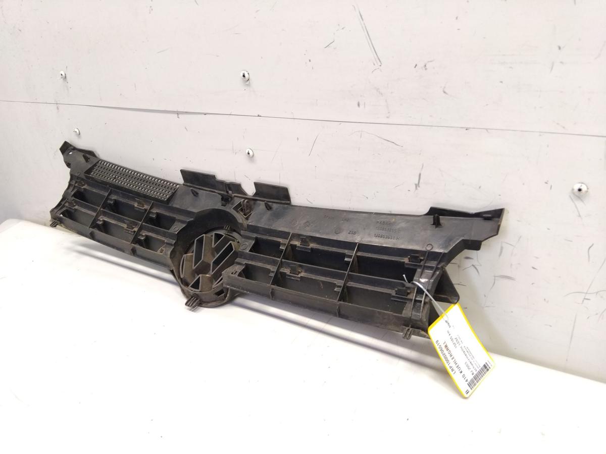 VW Golf 4 original K&uuml;hlergrill LC9Z blackmagic mit Emblem BJ2003