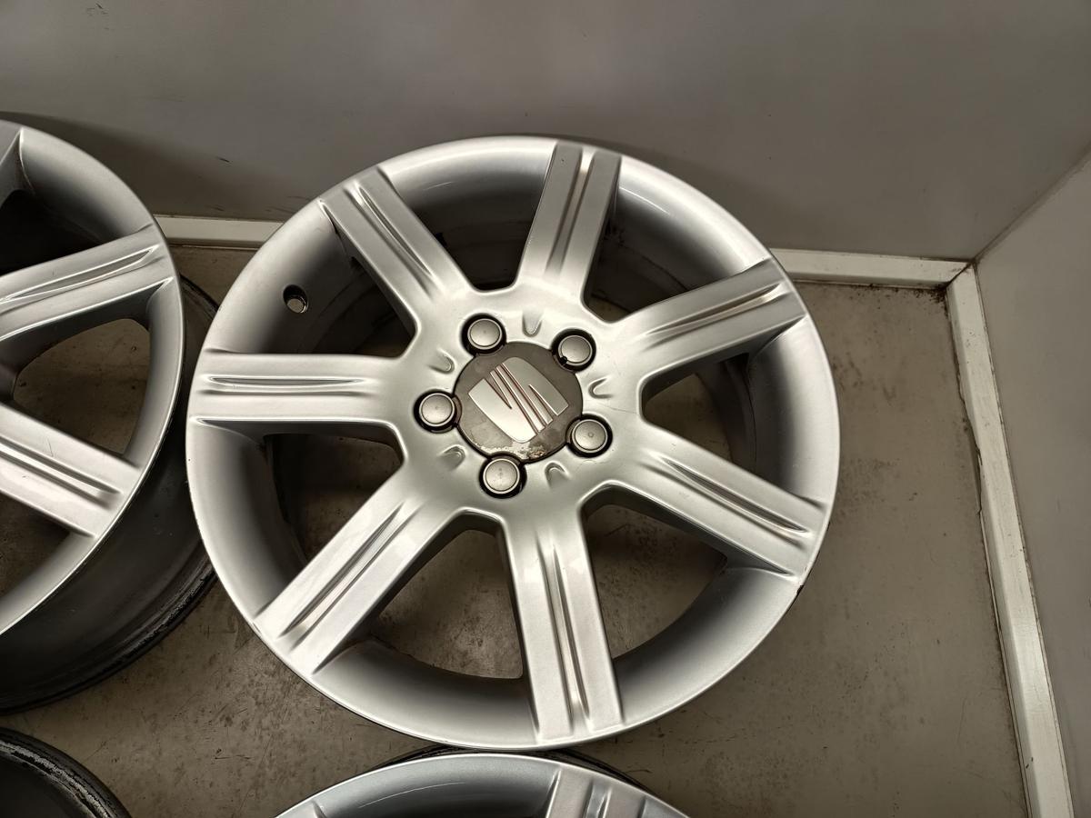 Seat Leon 1P original Satz Alufelgen 6,5x16ET50 1P0601025 Bj 2005