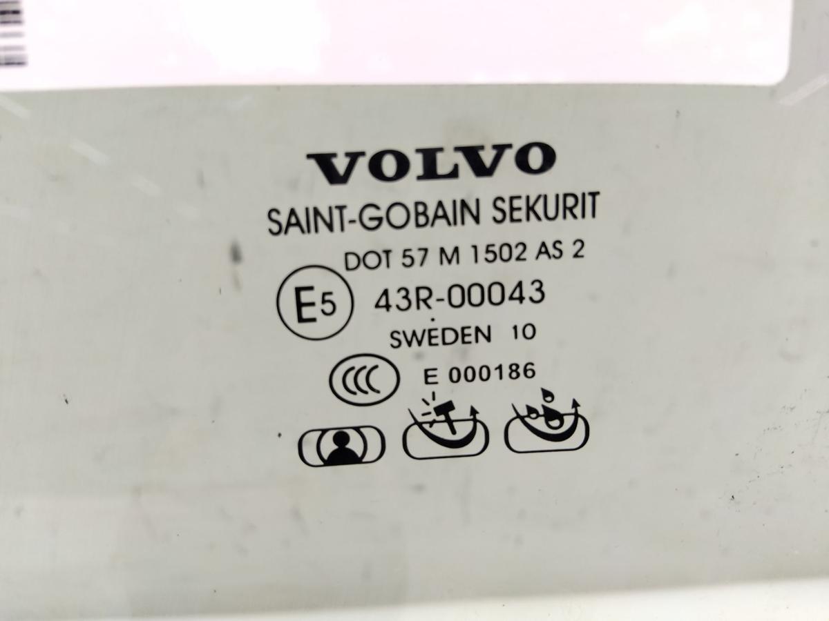 Volvo V70 III T&uuml;rscheibe vorn links Verbundglasscheibe VSG gr&uuml;n Bj.2010