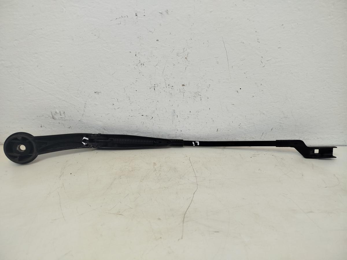 Ford Focus DYB CEW Turnier Wischerarm vorn links Scheibenwischerarm Fahrerseite