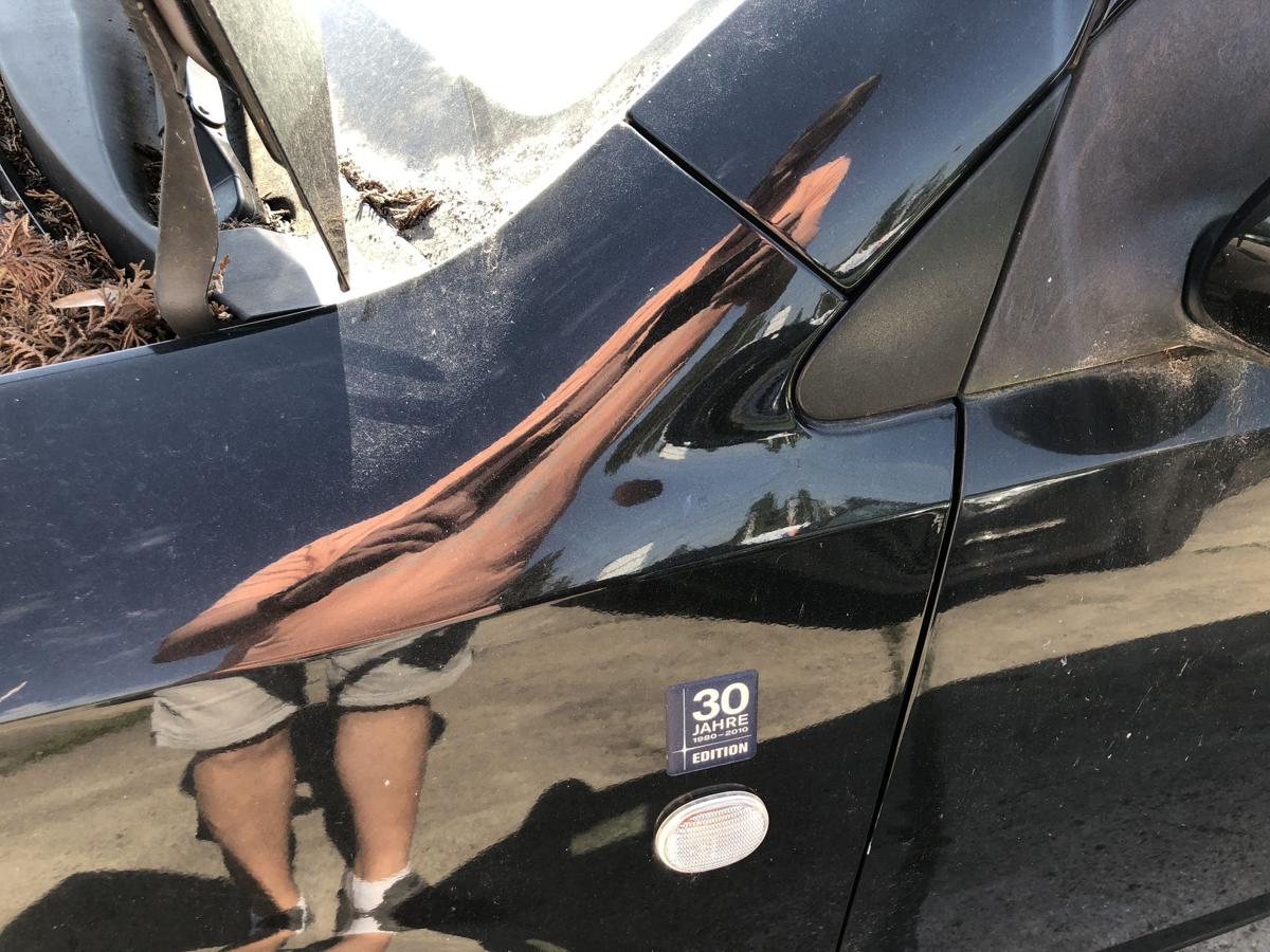 Subaru Justy 4 Typ M300F Kotfl&uuml;gel vorn links Fahrerseite Seitenwand schwarz