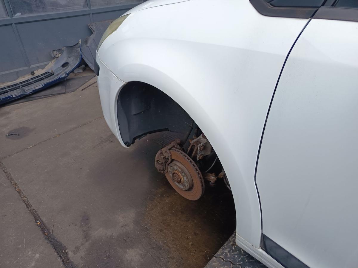 Citroen C4 original Kotflügel links Seitenteil EWP Schneeweiß Bj 2008