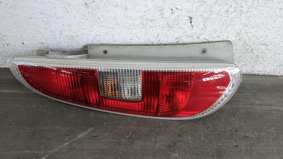 Rückleuchte links Rücklicht Lampe hinten Schlusslicht Skoda Roomster 5J