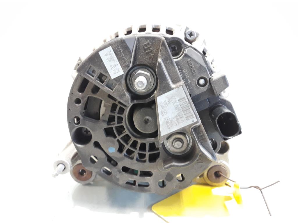 Audi TT BJ2010 original Lichtmaschine 2.5 250kw CEPA 0124525102 BOSCH