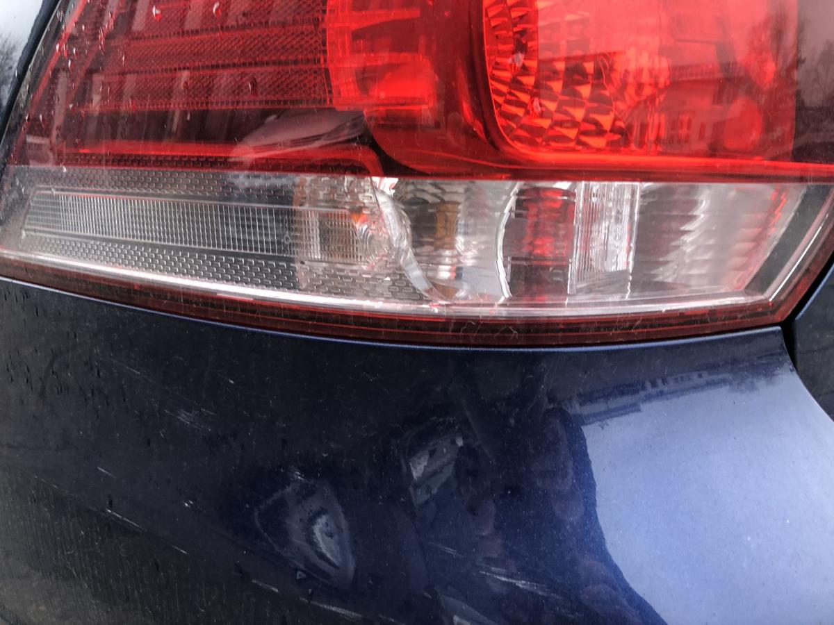 VW Golf 6 VI Variant R&uuml;ckleuchte links R&uuml;chlicht R&uuml;ckscheinwerfer Lampe hinten