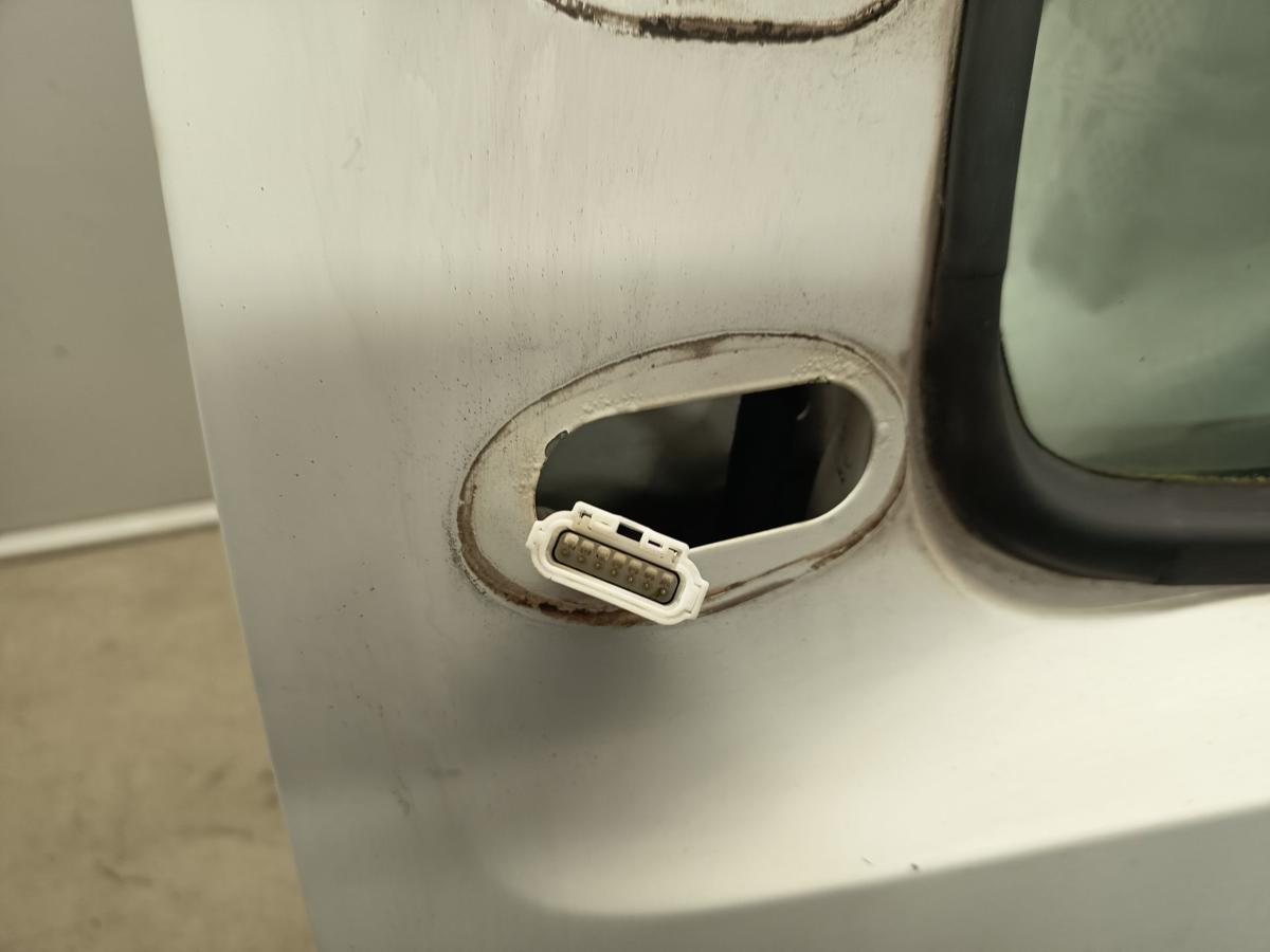 Fiat Doblo 223 original T&uuml;r vorne links wei&szlig; Baujahr 2009