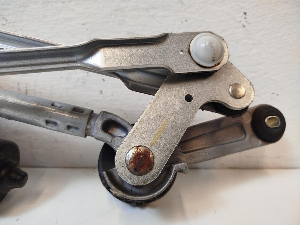 Nissan Micra K14 Wischermotor vorn mit Wischergest&auml;nge Scheibenwischerantrieb