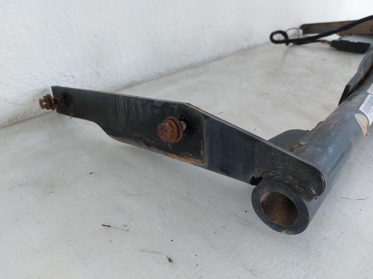 VW Passat 3C B7 Variant Anh&auml;ngerkupplung schwenkbar Kombi OEM AHK Steuerger&auml;t