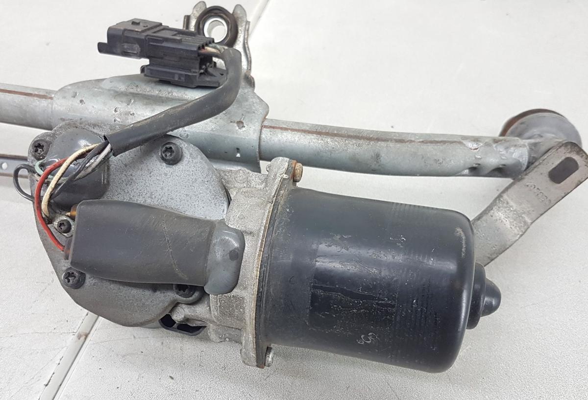 Opel Vivaro Wischergestänge mit Motor Bj2007 Wischermotor