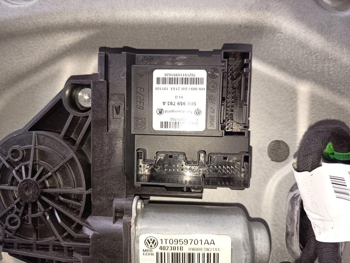 VW Touran 1T3 GP original Fensterheber mit Motor vorn links Fahrer Bj 2010
