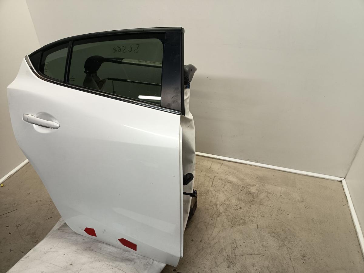 Mazda 3 BM orig Tür hinten rechts Beifahrerseite 25D WEISS Bj 2016