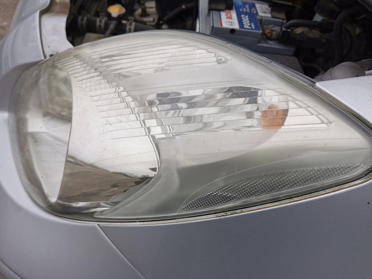 Toyota Yaris XP9 Scheinwerfer Hauptscheinwerfer Frontscheinwerfer vorn links FRA