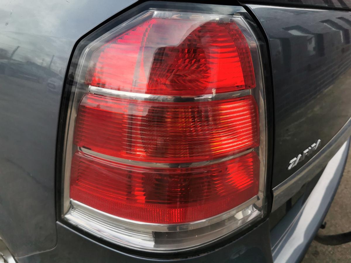 Opel Zafira B R&uuml;ckleuchte Schlussleuchte R&uuml;cklicht hinten links bis Bj 2008