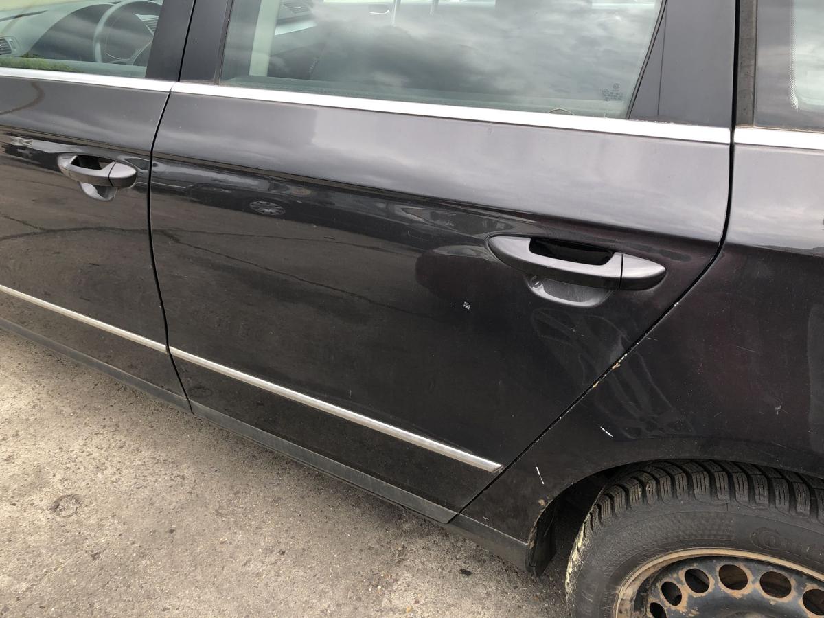 VW Passat 3C B6 Variant T&uuml;r hinten links Fondt&uuml;r Kombi Rohbau LC8Z Moccabrown