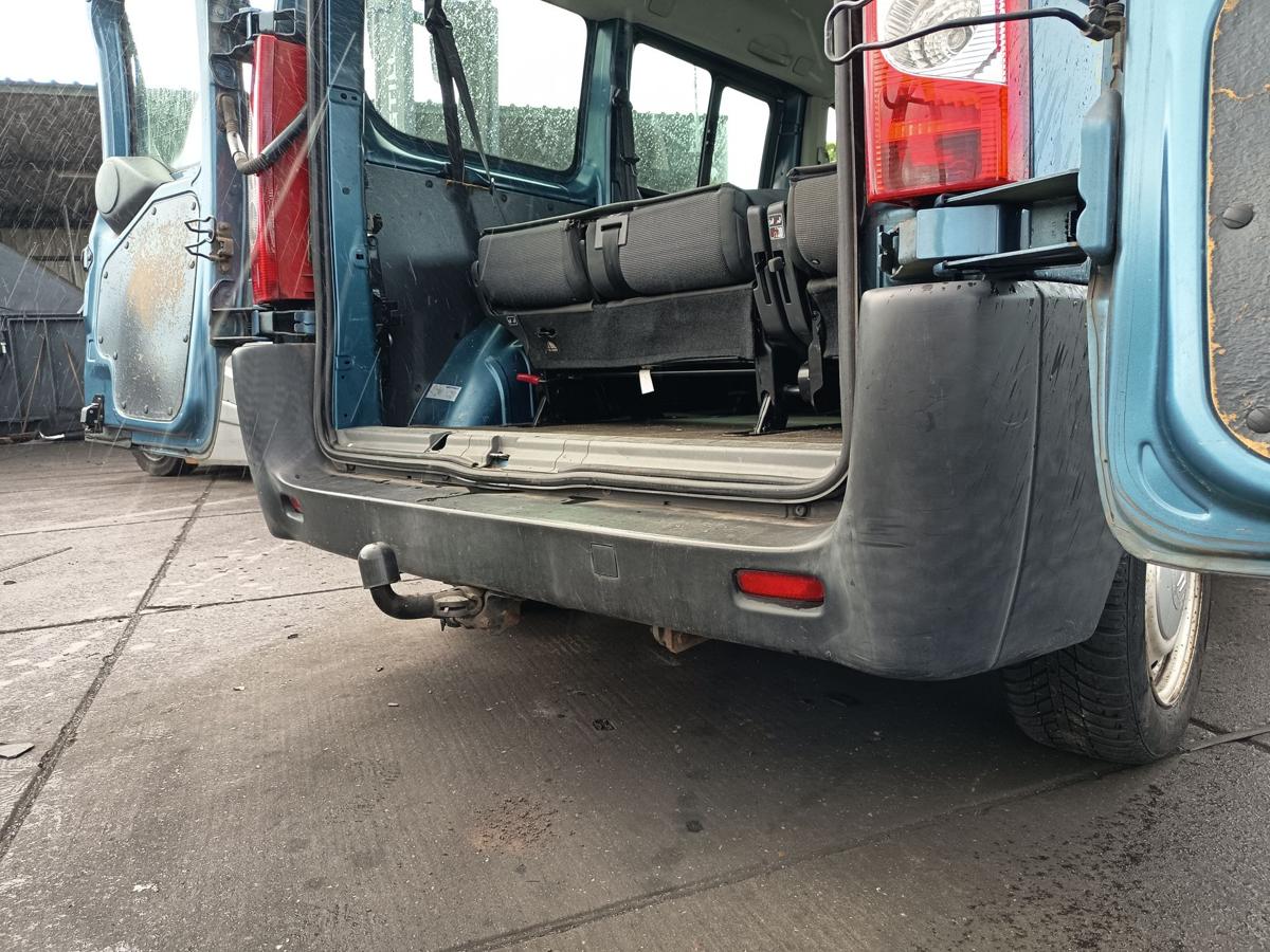 Citroen Jumpy II VF7 vor Facelift Bj 2012 original Sto&szlig;f&auml;nger hinten grundiert