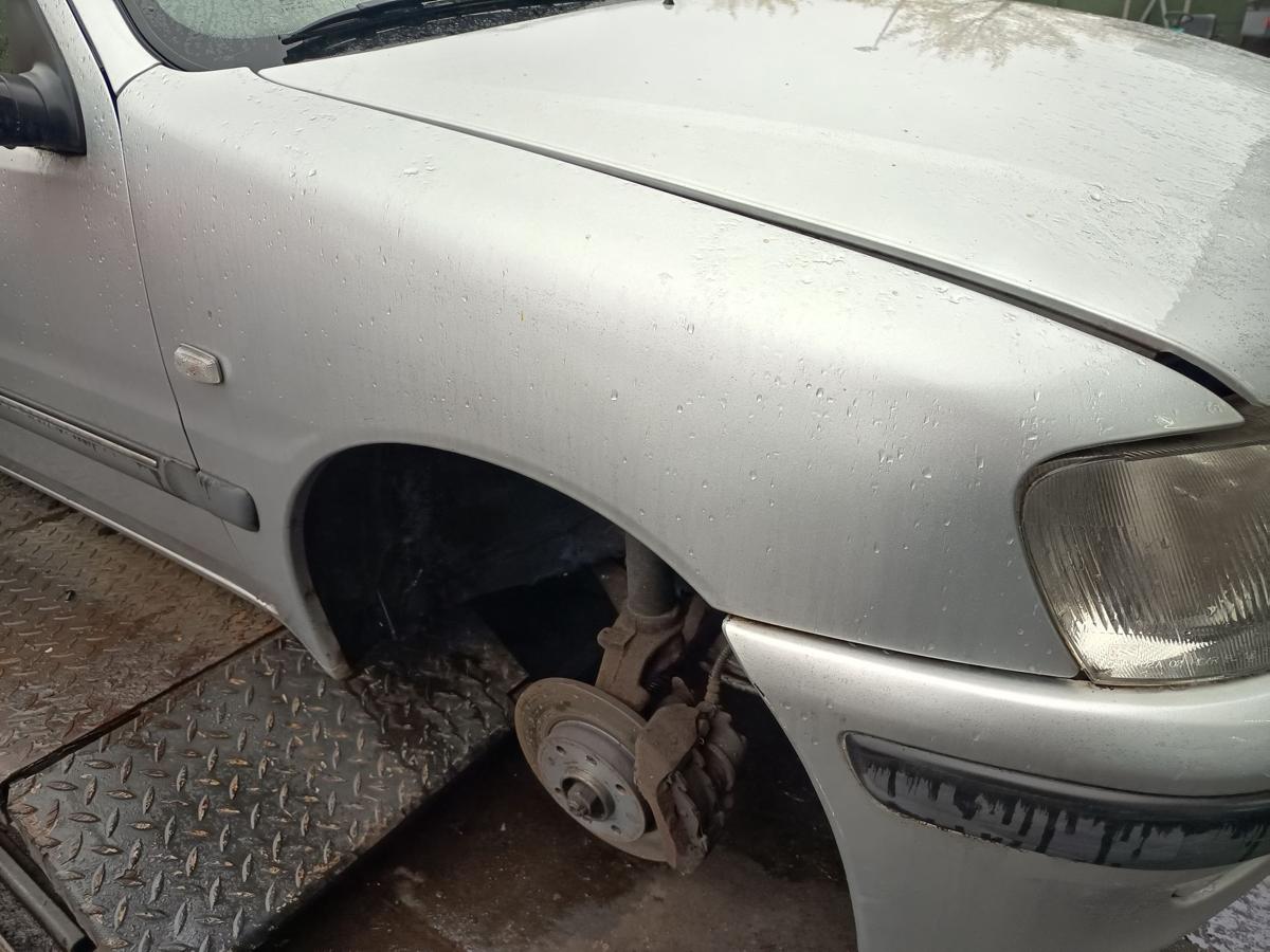 Peugeot 106 original Kotfl&uuml;gel rechts EZR Aluminiumgrau Facelift Baujahr 2002