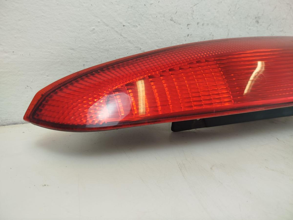 Ford Fusion JU2 R&uuml;ckleuchte rechts R&uuml;cklicht Heckleuchte OEM 2002 bis 2005