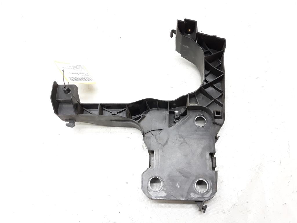 Renault Megane 2 Bj.2006 original Träger Halter Scheinwerfer links 8200137495