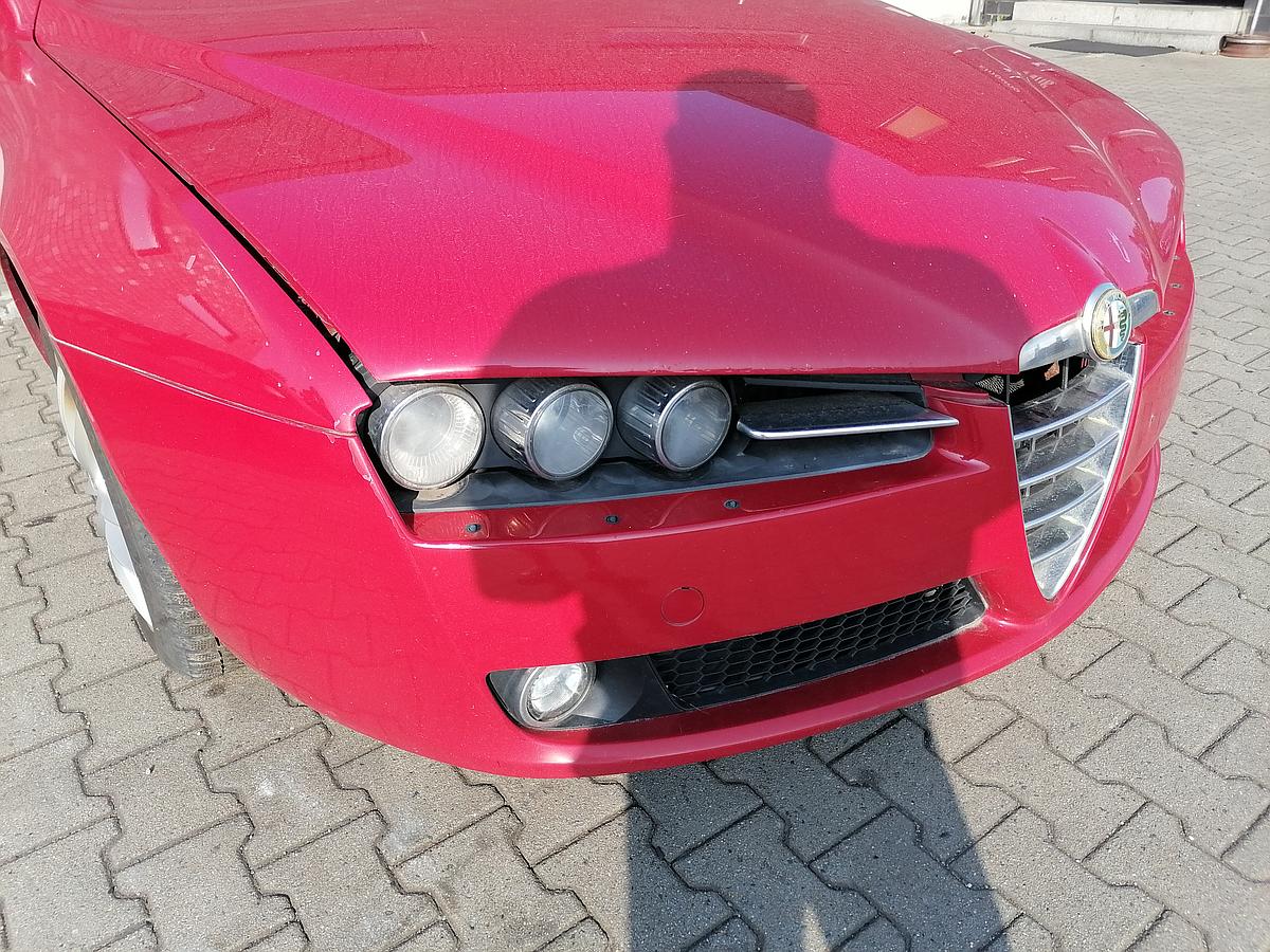 Alfa Romeo 159 Stoßstange Stoßfänger vorn NSW SWR Rot Kombi BJ06-11