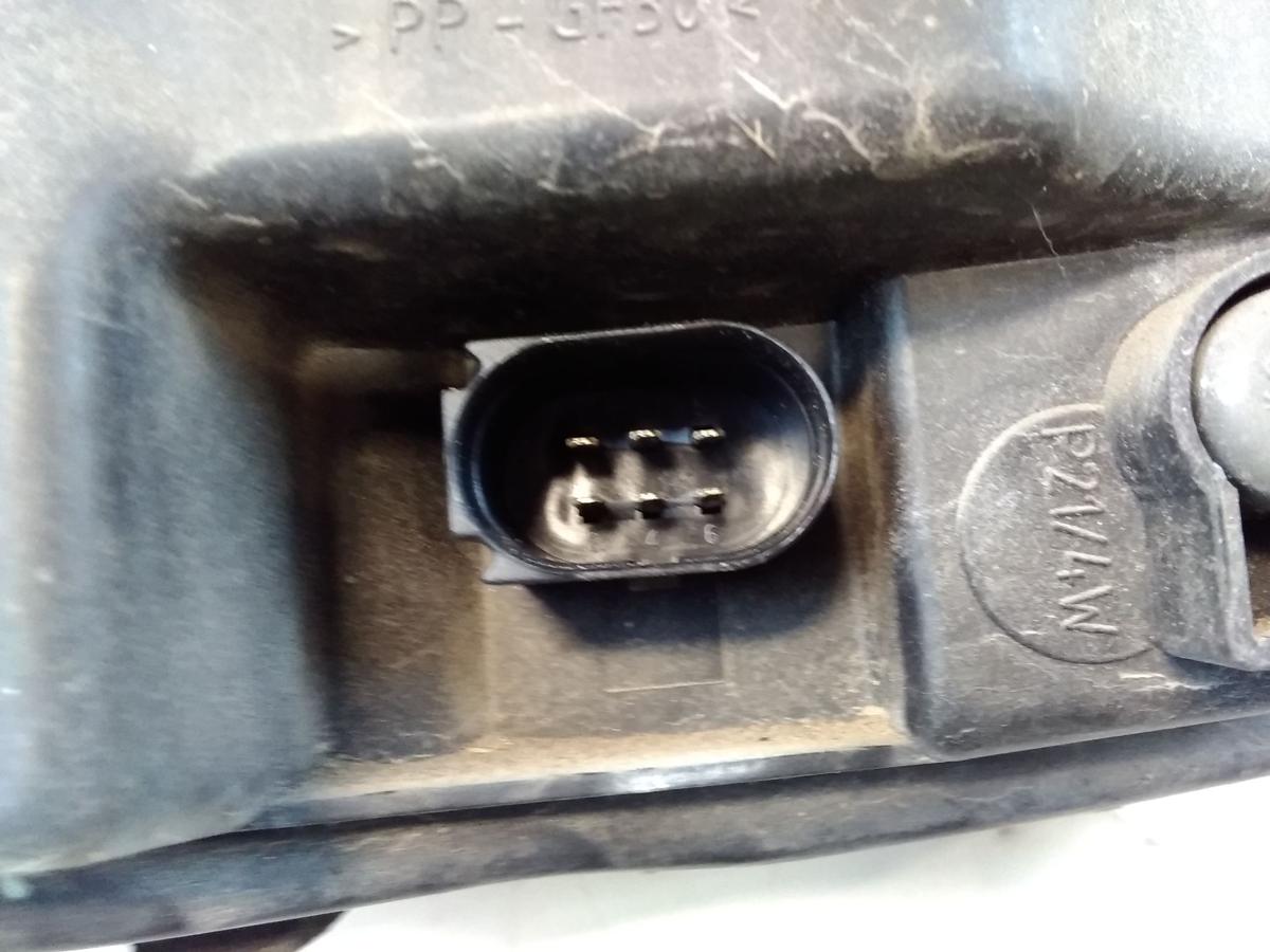 Porsche Cayenne 9PA Turbo original Rückleuchte Heckleuchte rechts BJ2003