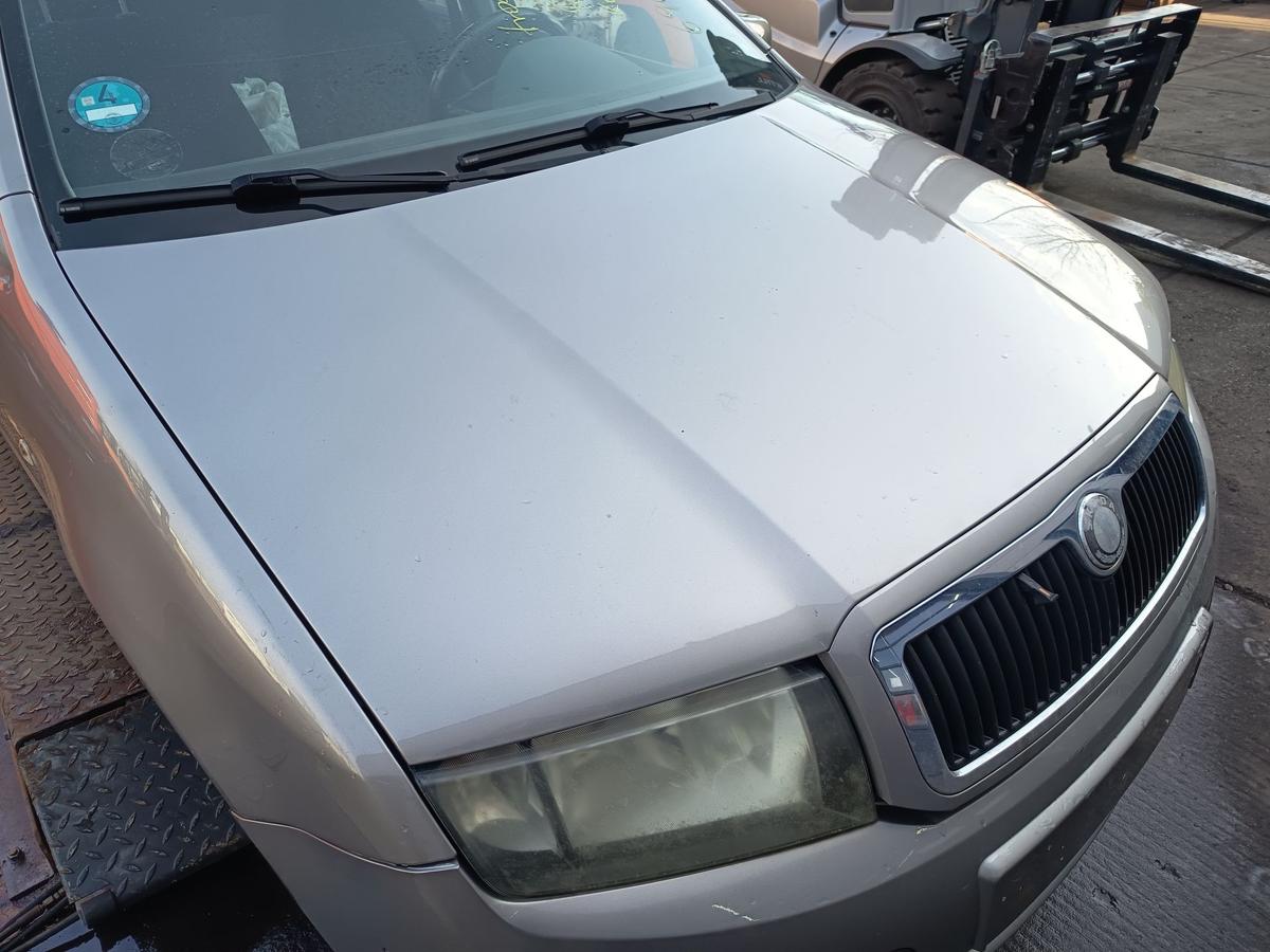 Skoda Fabia 6Y original Motorhaube Klappe Deckel vorn Front F8H Beige Bj 2007