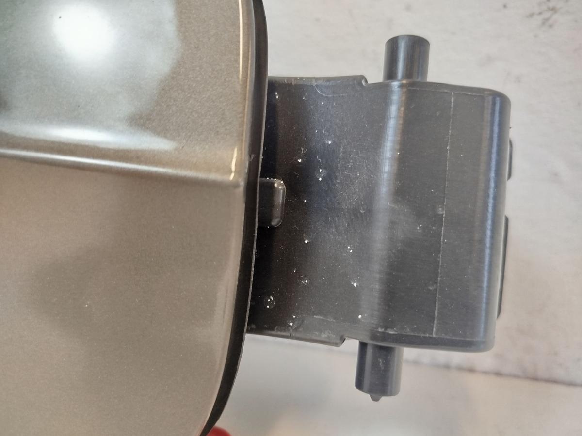 Audi A3 8V Sportback Tankklappe Tankdeckel Tankverschluss LY1P Dakotagrau