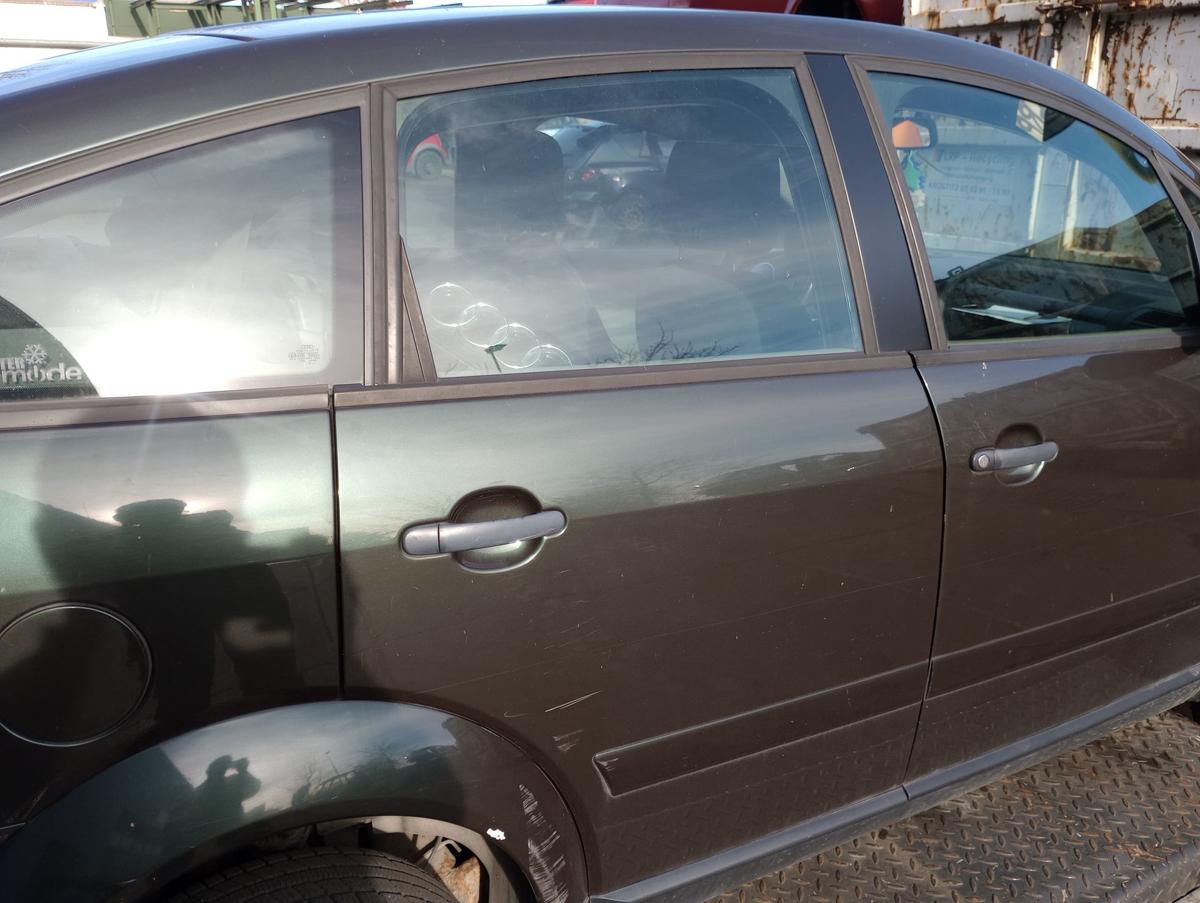 Audi A2 orig Tür hinten rechts LZ6S Piniengrün Baujahr 2001