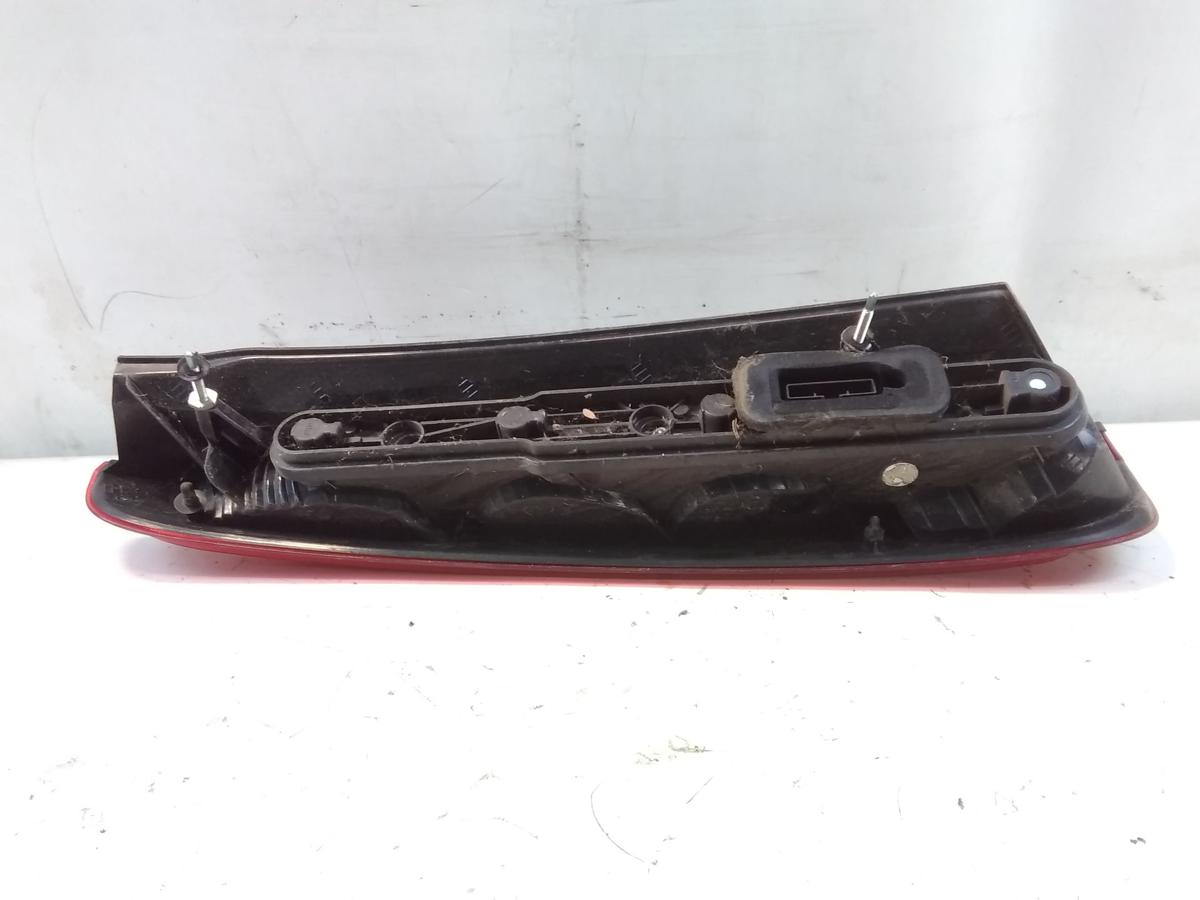 Ford Focus C-Max 1 DM2 original R&uuml;ckleuchte Schlussleuchte rechts BJ2007