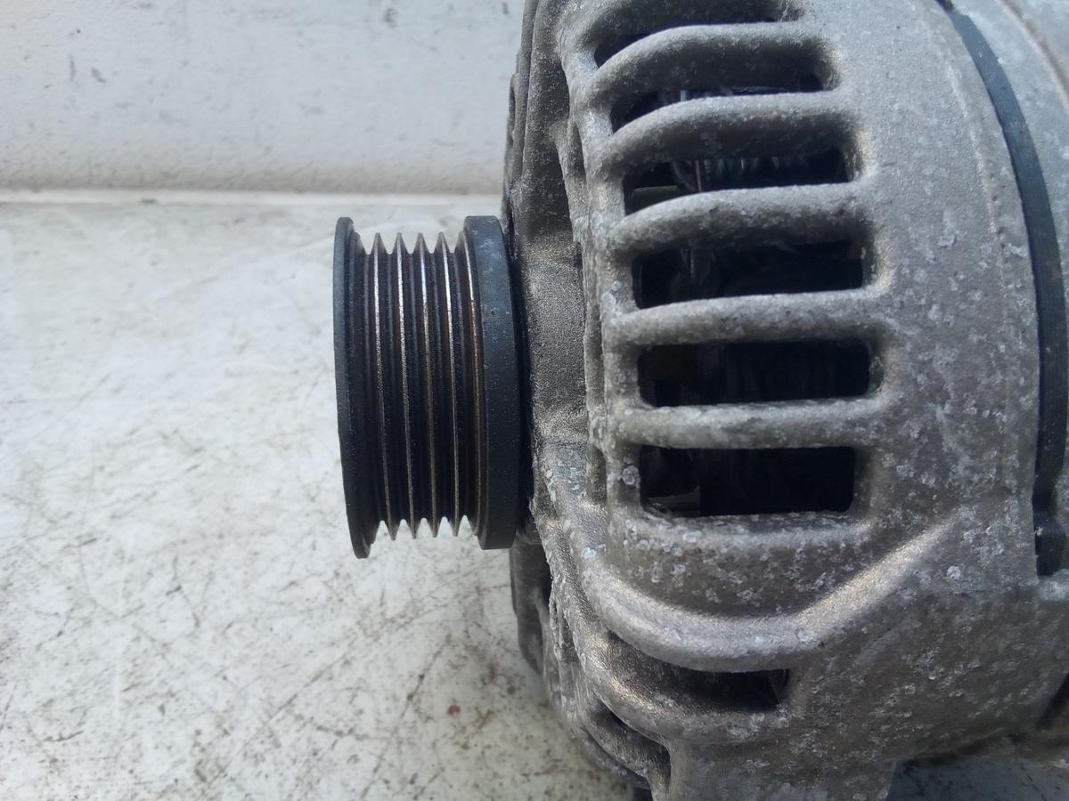 Opel Astra G Lichtmaschine Generator 1.6 74kw X16XEL Bosch Bj.1999