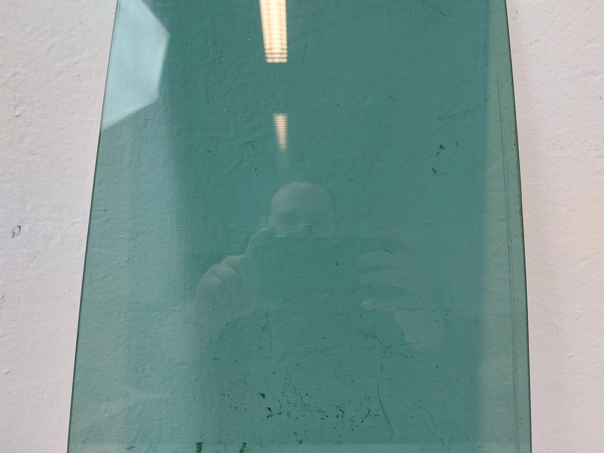 VW Touran 1T 1T1 feste Seitenscheibe T&uuml;r hinten rechts Fondt&uuml;r Werkst&ouml;nung