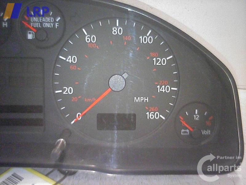 Audi A4 B5 original Tacho Kombiinstrument !! US-Modell !! 2.8 V6 142kw