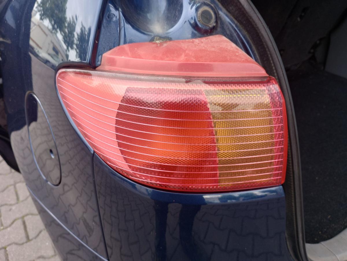 Mazda 2 DY orig Rückleuchte links außen Heckleuchte bis Bj 2005