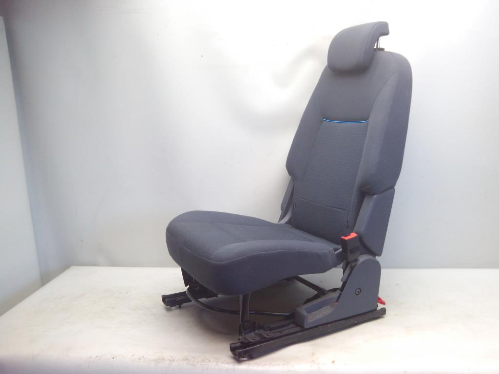 Ford Galaxy 2 WA6 BJ2006 Sitz Einzelsitz mitte rechts Isofix