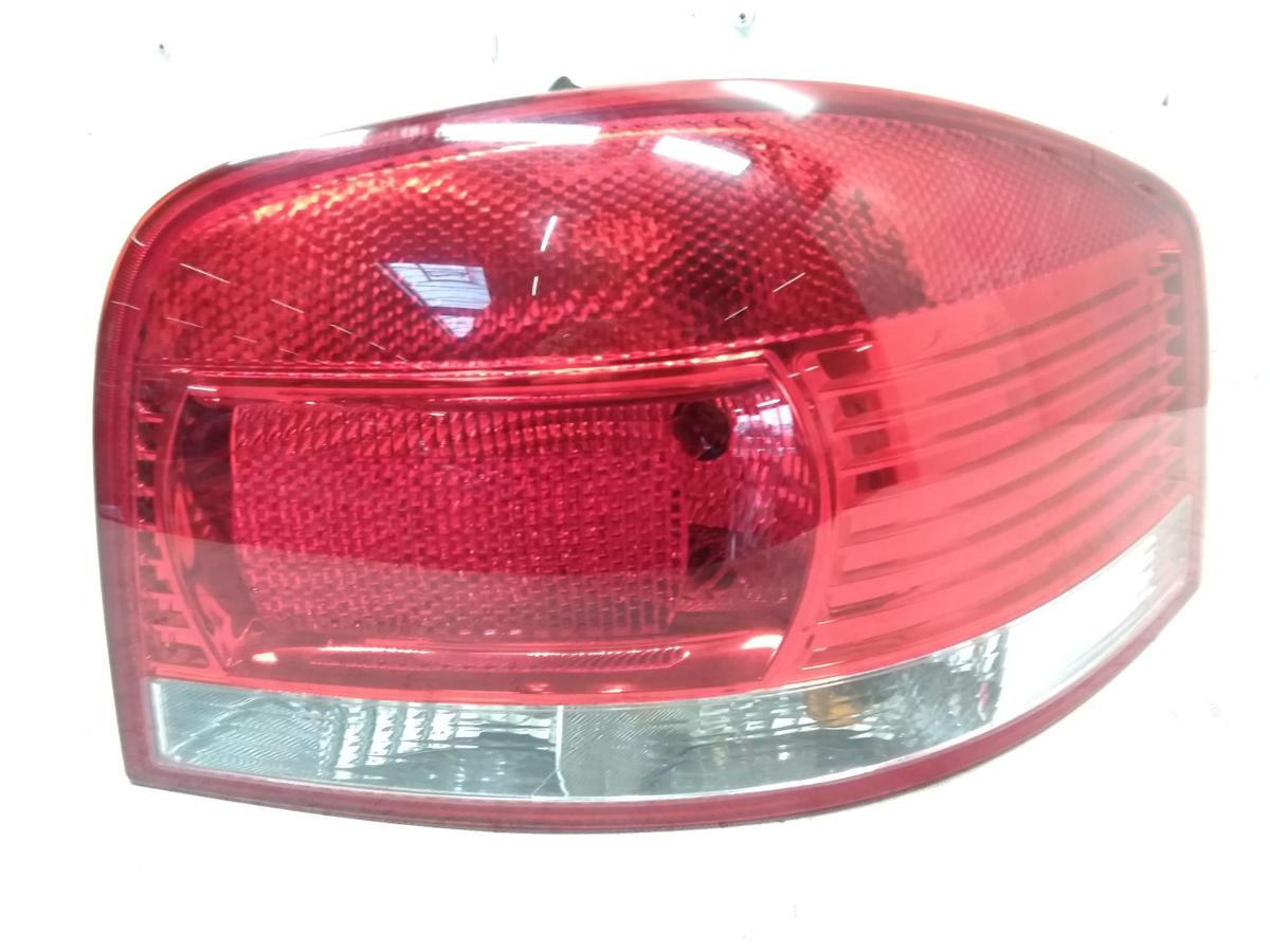 Audi A3 8P original Rückleuchte Heckleuchte rechts 3-türig BJ2003