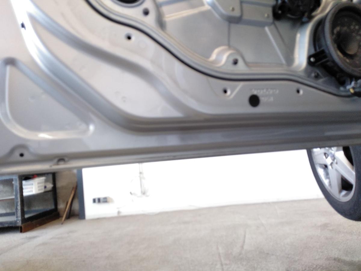 Volvo V50 S40 Facelift Tür vorn links Fahrertür silbermetallic Bj.2008