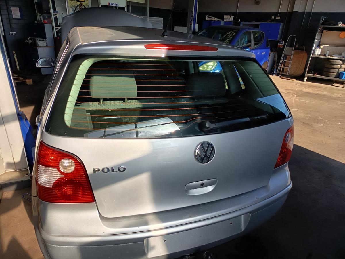 Polo 9N1 original Heckklappe mit Scheibe reflexsilber LA7W EZ2004