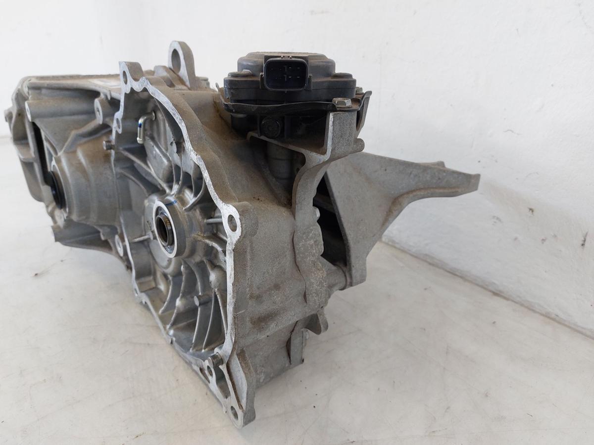 Nissan Leaf ZE1 40kWh Getriebe Automatikgetriebe OEM 320105-SH5F