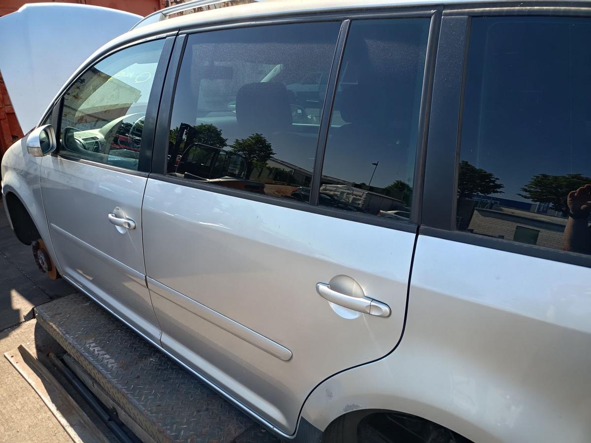 VW Touran original T&uuml;r Roht&uuml;r hinten links LA7W Silber Baujahr 2004