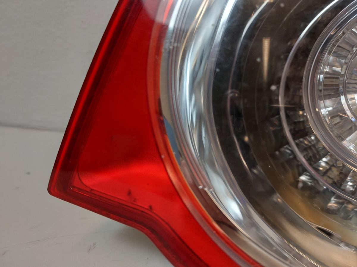 VW Jetta 1K R&uuml;ckleuchte rechts au&szlig;en Ecke Heckleuchte LED Schlusslicht
