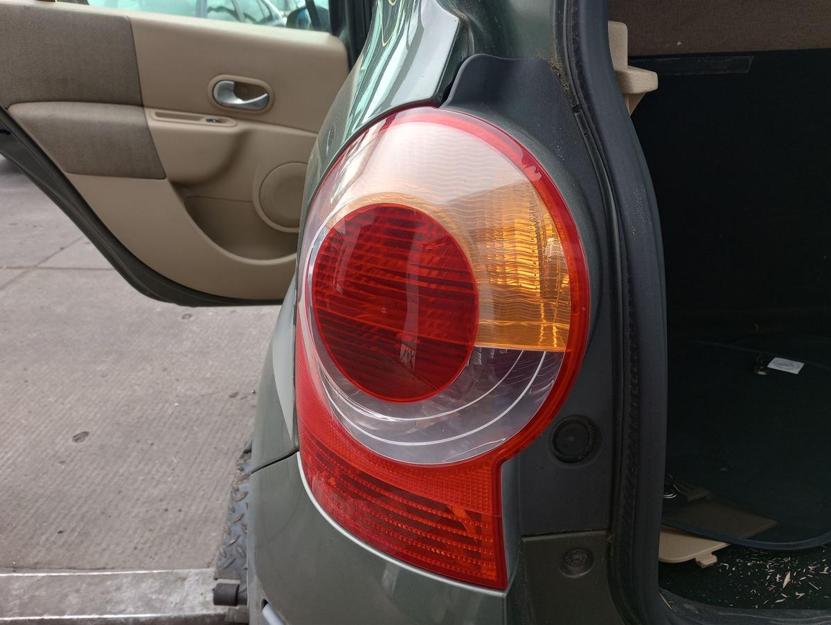 Renault Modus orig Rückleuchte links Heck Schluss Licht Bj 2004