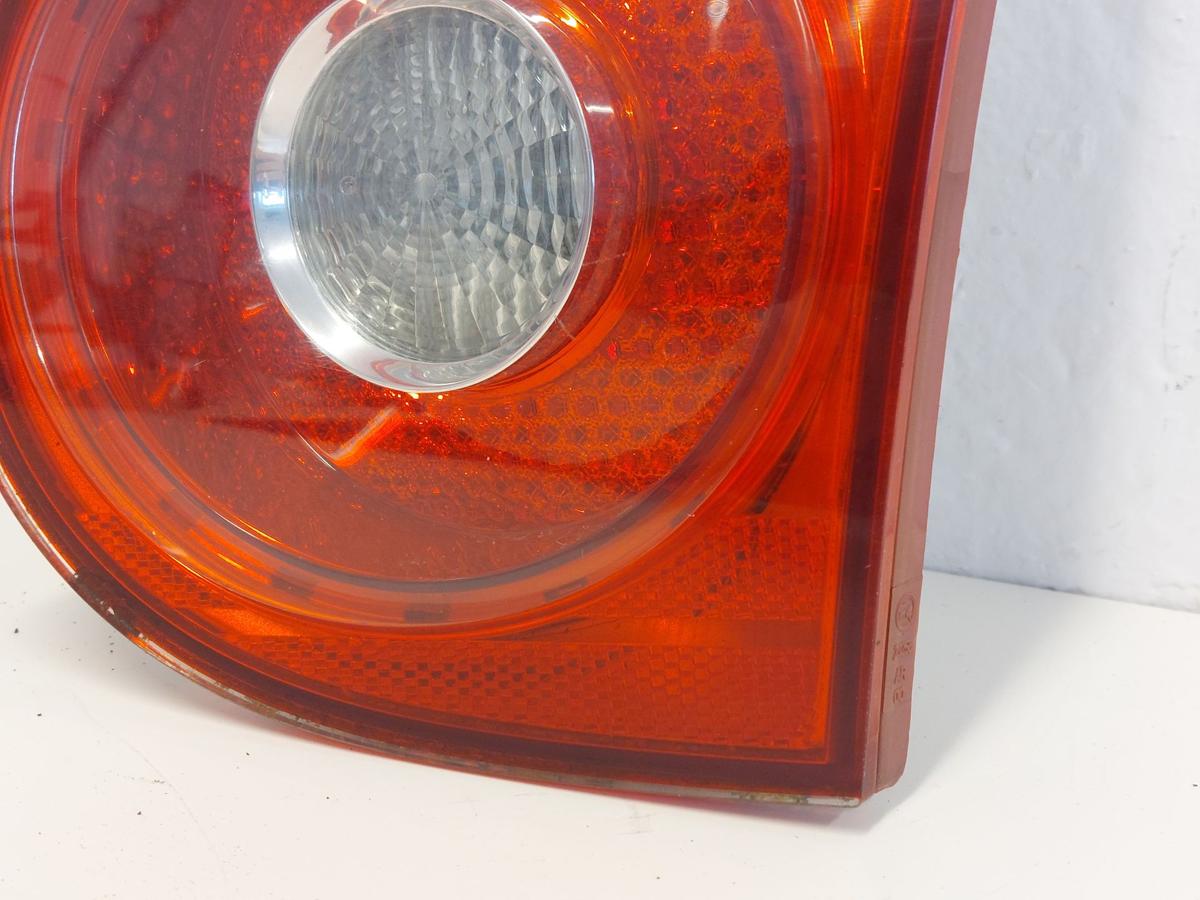 VW Golf V 5 1K Rückleuchte Schlussleuchte Rücklicht hinten innen rechts