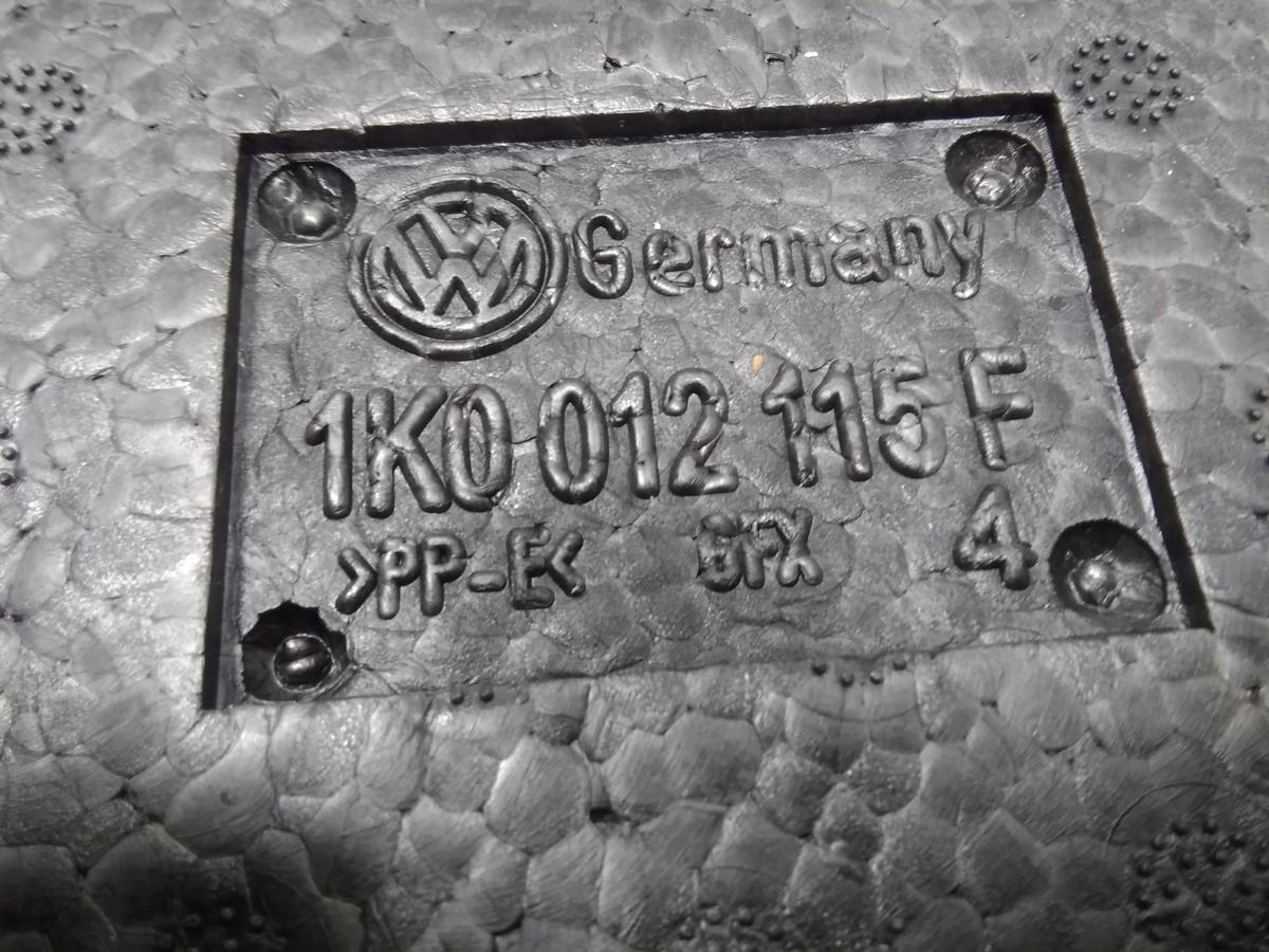 VW Golf 6 original Wagenheber Abschlepp&ouml;se Schaumstoffbox 1K0011031L BJ2009