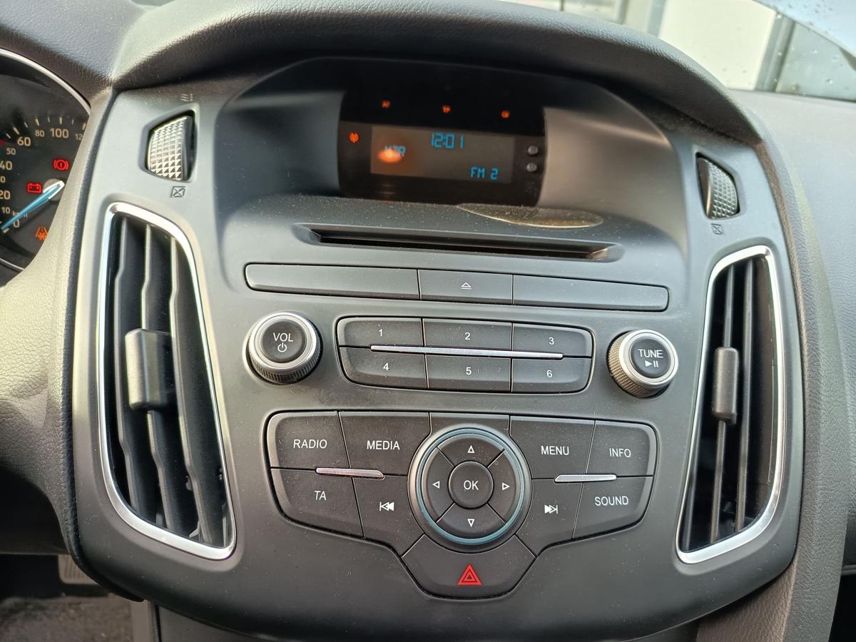 Ford Focus III original Radio CD Player BM5T18C815DS Baujahr 2015