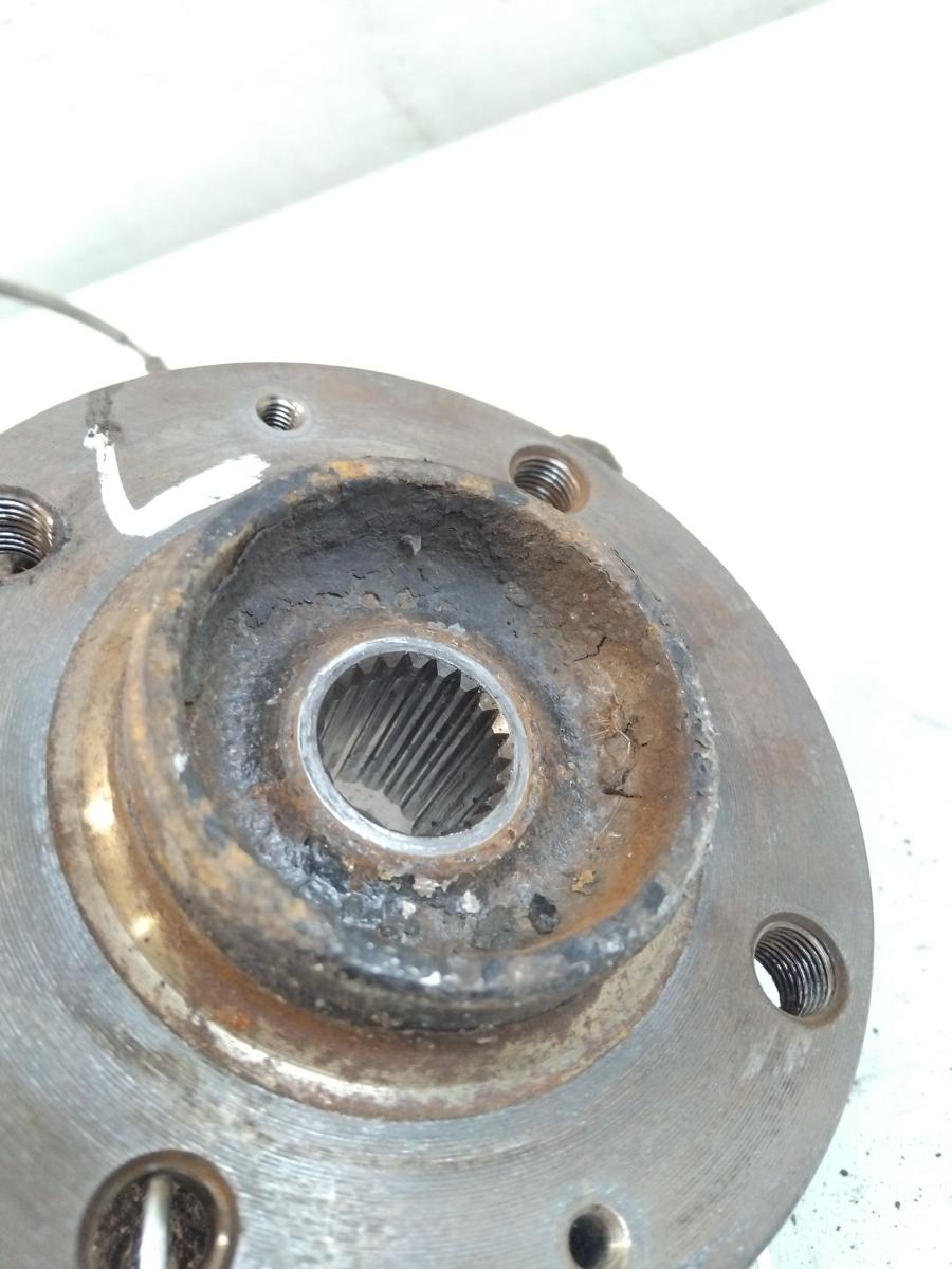 Peugeot 206 Achsschenkel Radlagergeh&auml;use Vorderachse links 1.4 mit ABS Bj.2008