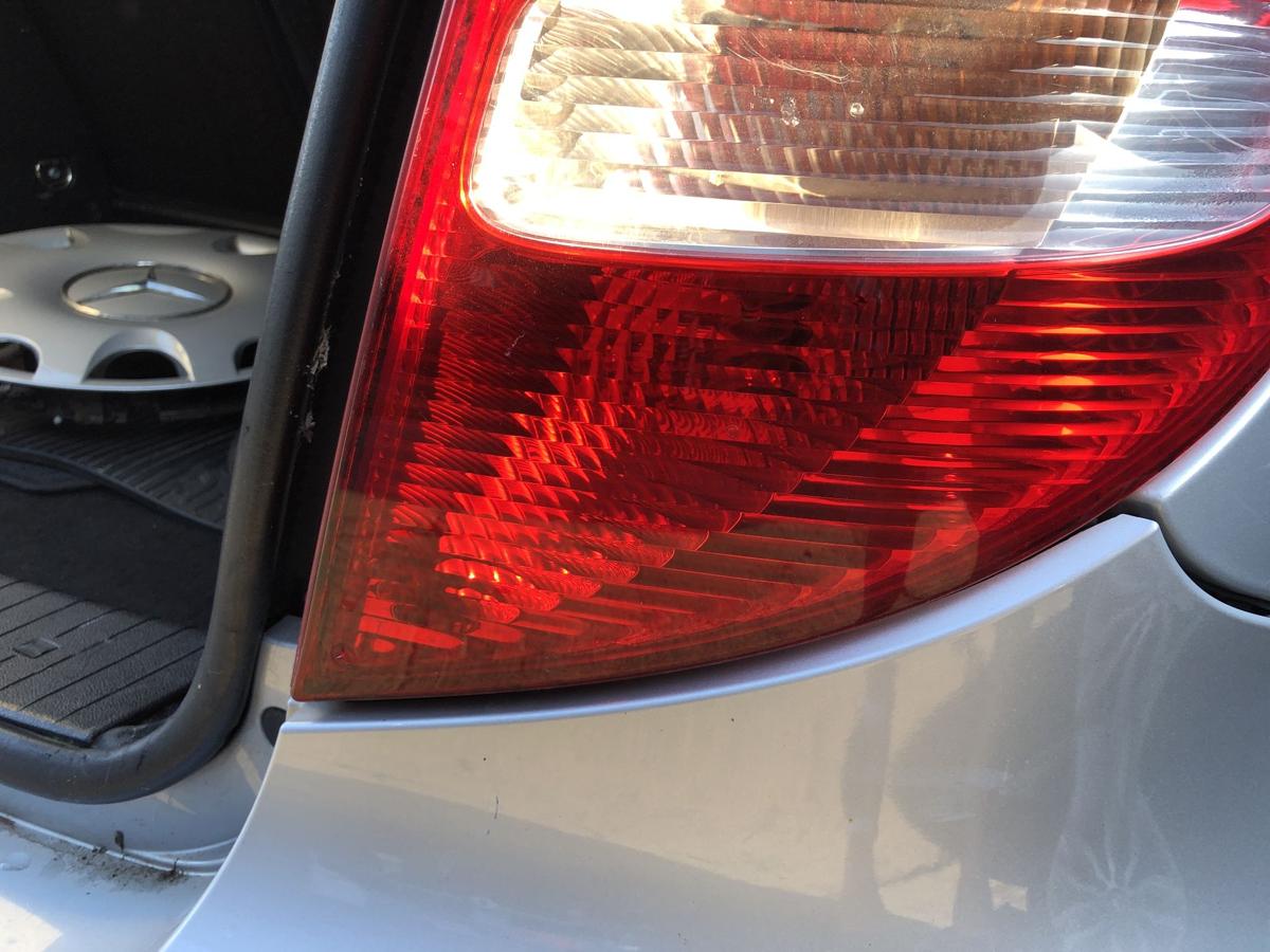 Mercedes A-Klasse W169 R&uuml;ckleuchte rechts R&uuml;cklicht Heckleuchte 3/5 trg. bis 08