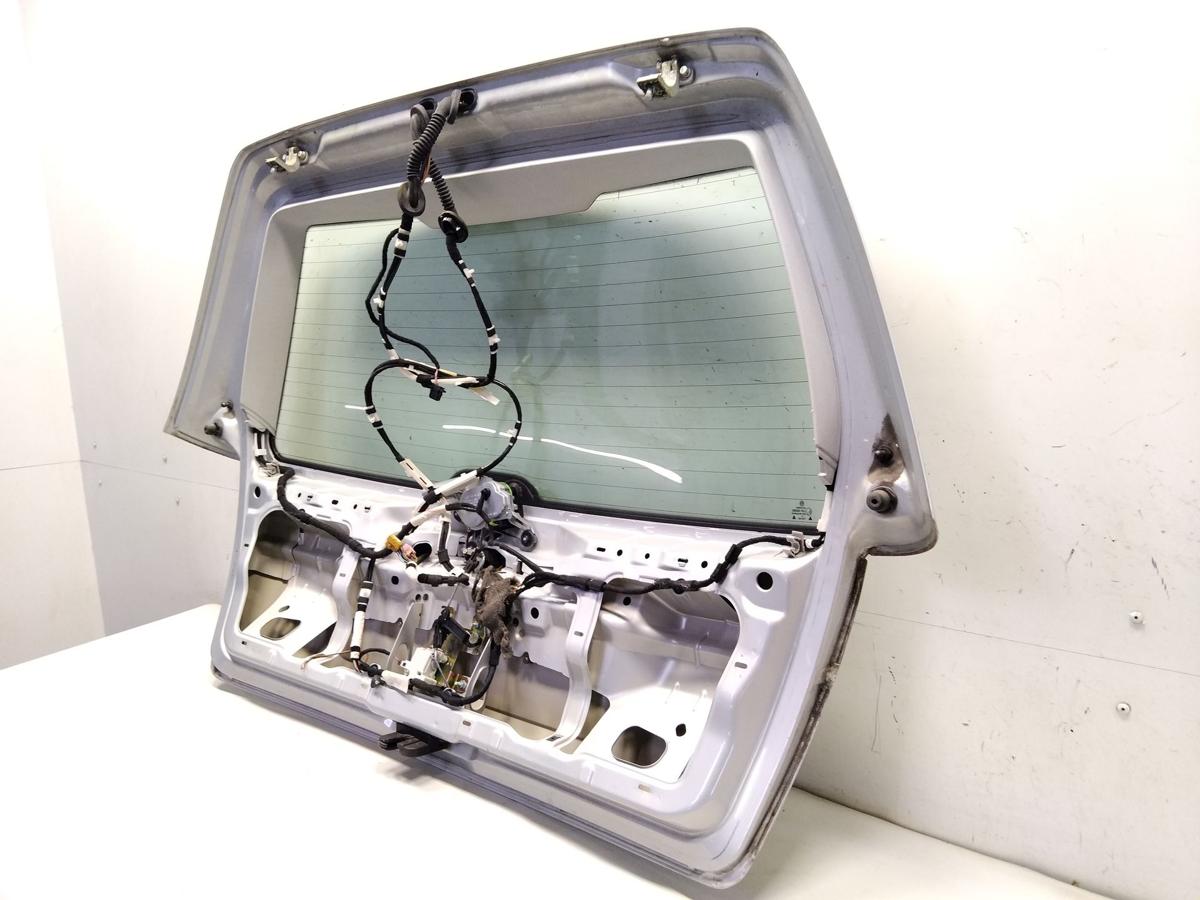 VW Bora Variant und Golf 4 Variant Heckklappe satinsilber mit Scheibe Bj.1999
