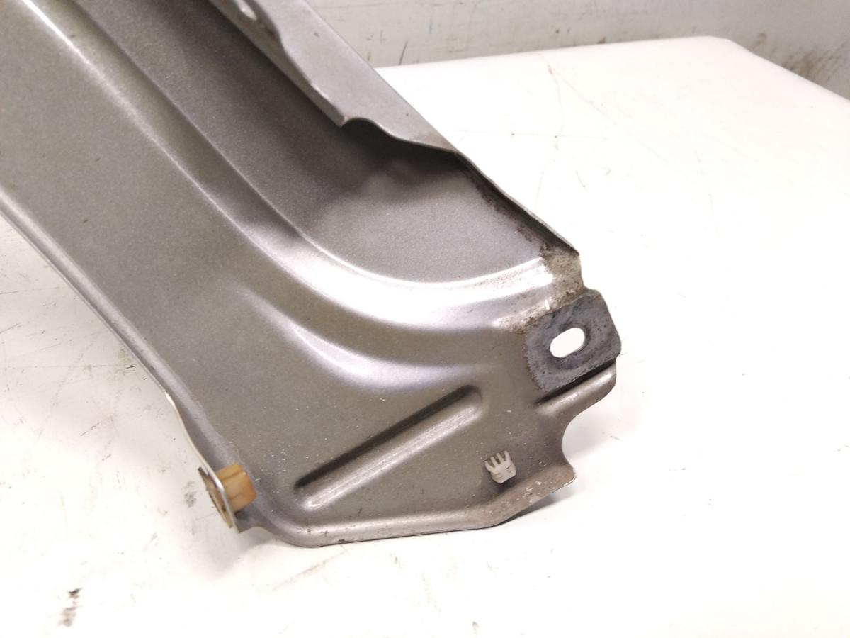 Honda Civic 8 FK1 original Kotfl&uuml;gel vorn rechts silbermetallic BJ2008